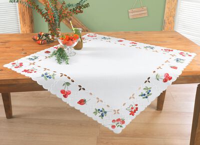 Fr&ouml;hliche Tisch- und Raumdekoration 