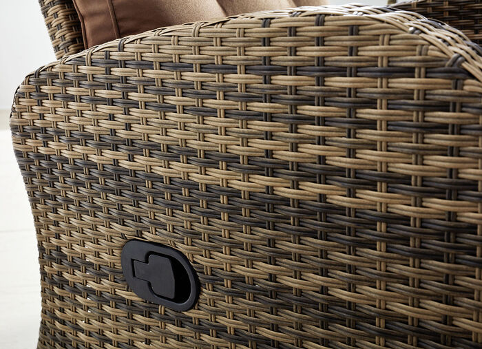 Großzügiger Komfort-Sessel mit passendem Sitzkissen BRAUN