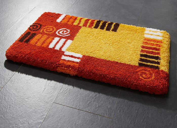 Badgarnitur mit rutschhemmend latexierter R&uuml;ckseite 