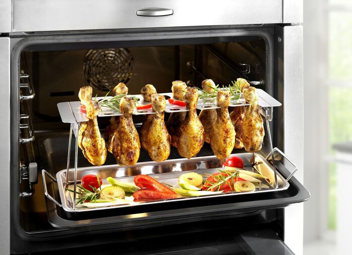 Gefu H&auml;hnchenkeulen-Halter aus hochwertigem Edelstahl 