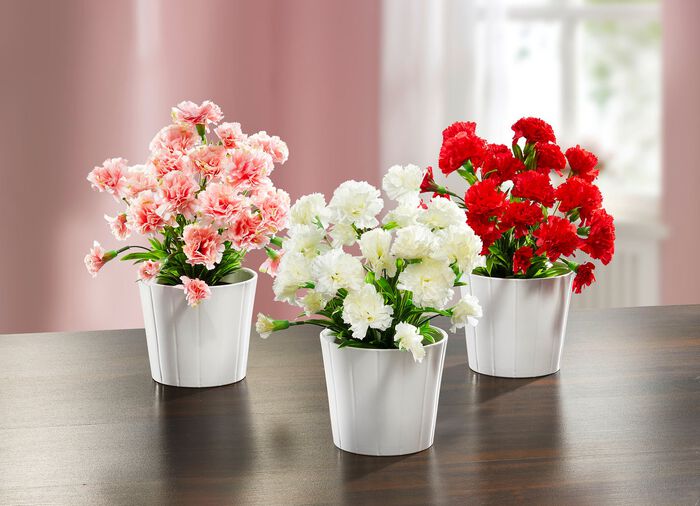 Naturgetreu Deko-Nelke aus hochwertigem Kunst- und Textilmaterial 