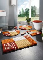 Badgarnitur mit rutschhemmender  R&uuml;ckseite 