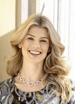 Matt silberfarbene Gliederkette 