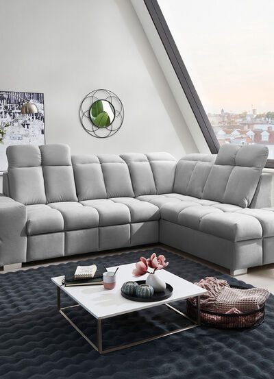 Polsterecke mit Funktion und verstellbaren Kopfstützen 