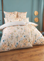 Frühlingshafte Bettwäsche-Garnitur von Webana MULTICOLOR