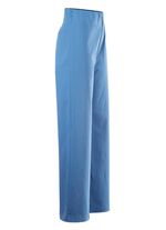 Soft-Stretch-Hose in modischer Weite 
