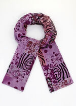 Schal mit abwechslungsreichen Musterblöcken 