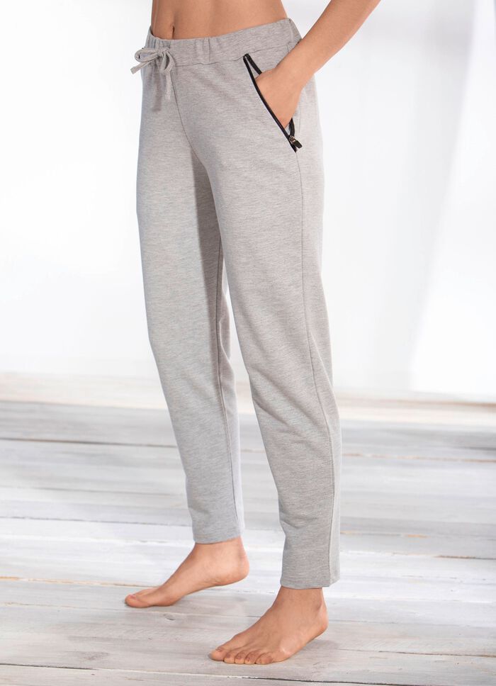 Hose mit bequemem Dehnbund 