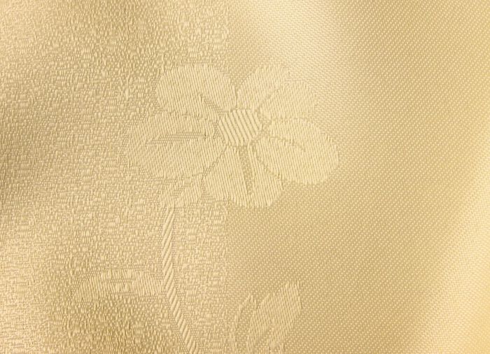 Querbehang mit edlem Glanz. NATUR