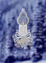 Stimmungsvolles Fensterbild aus Plauener Spitze 