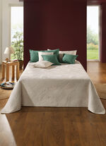 Kuschelige Tagesdecke CREME