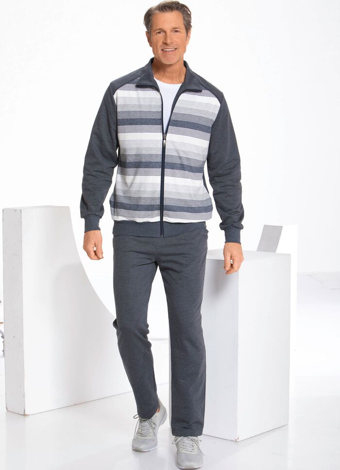 Freizeitanzug von „Athlet“ 