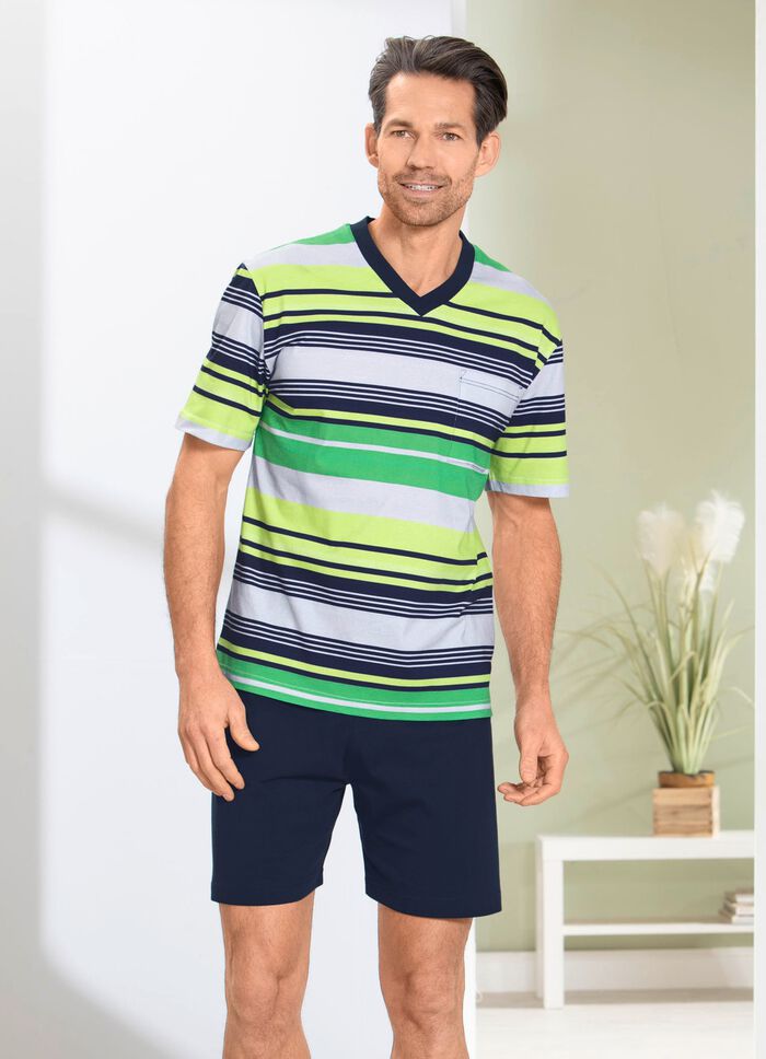 Shorty mit V-Ausschnitt und aufgesetzter Brusttasche, in Ringeldessin 