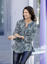 Shirt-Tunika mit farbbrillantem Druck 