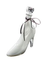 Badeschaum in gl&auml;sernen Pumps 