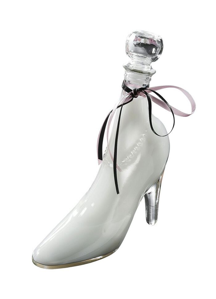 Badeschaum in gl&auml;sernen Pumps 