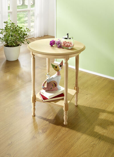 Teilmassiver Beistelltisch mit gedrechselten Füßen 