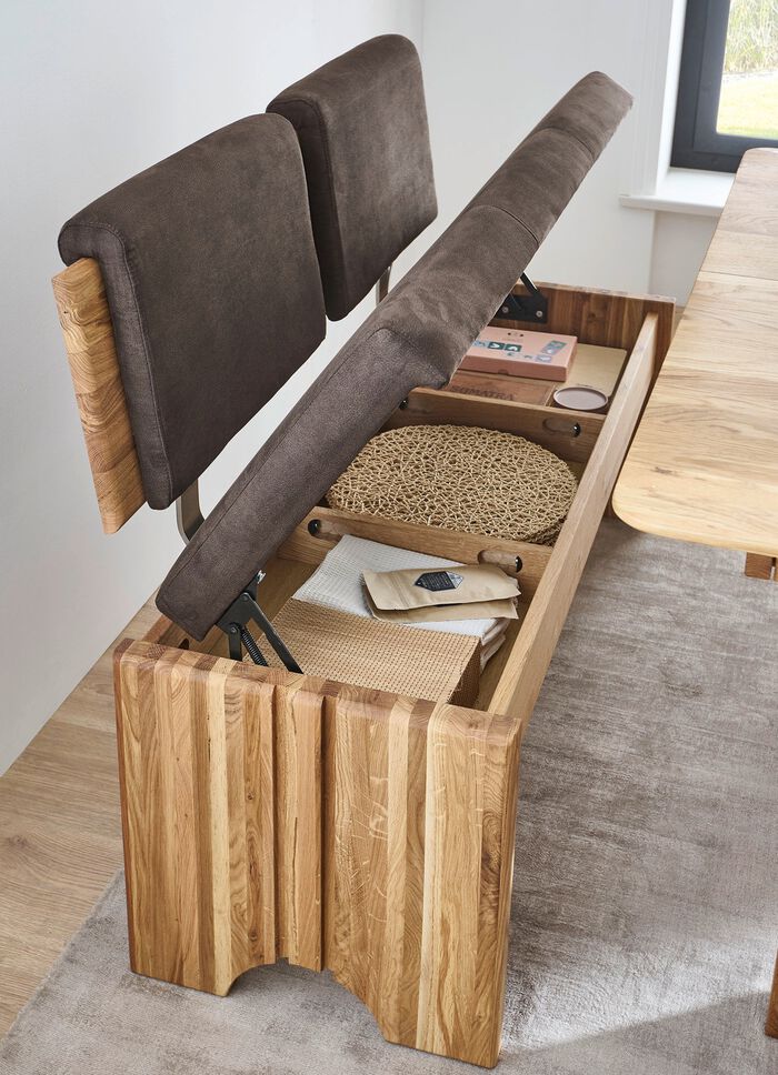 Bankgruppe mit Gestell aus massiver, ge&ouml;lter Eich 