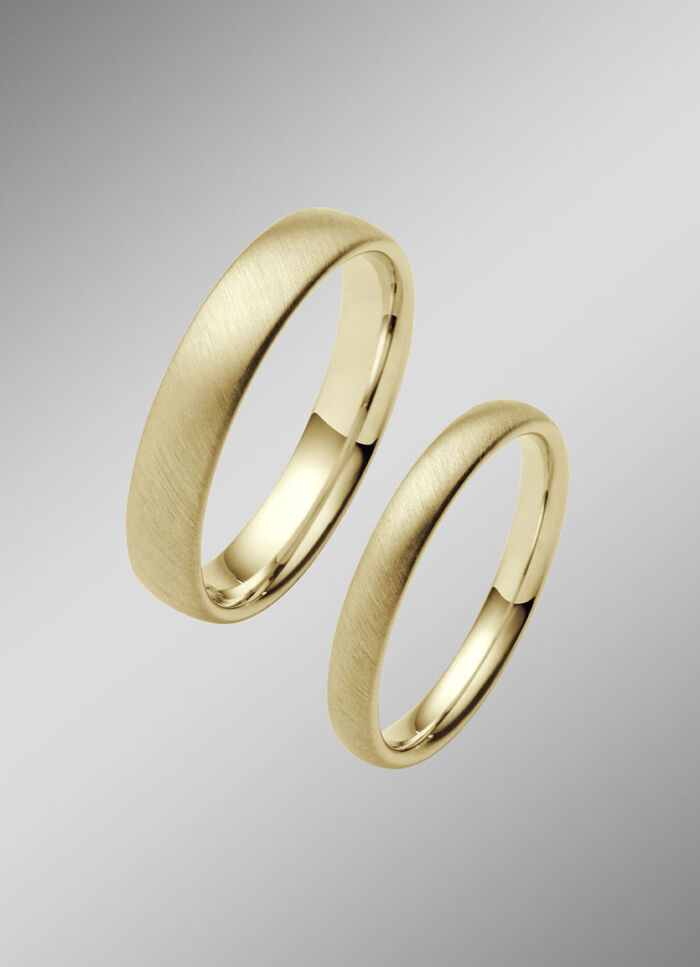 Satinierter Trauring aus Gold 