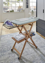 Bügelbrett aus Massivholz 