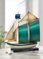 Segelschiff aus Metall 