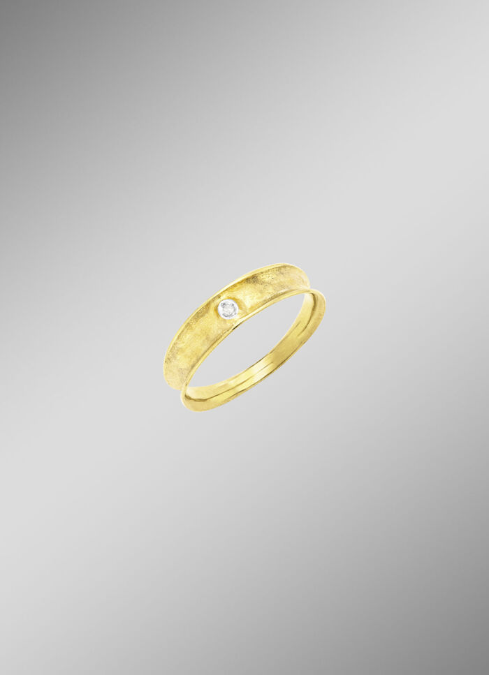 Damenring mit Diamant 