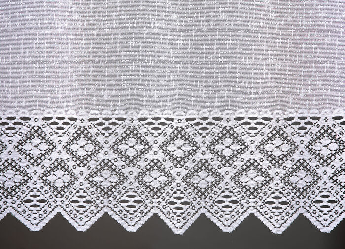 Fensterdekoration Häkelborte aus Jacquard 