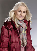 Schal mit Fantasiedessin 