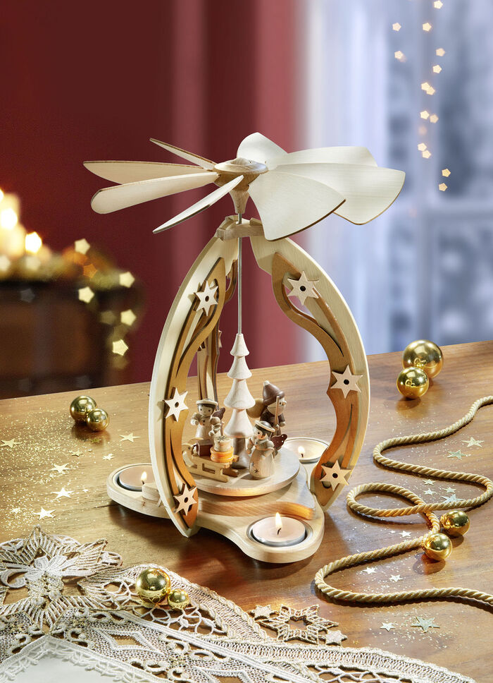 Tischpyramide aus dem Erzgebirge 