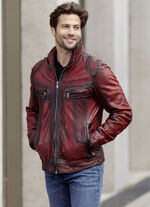 Lederkurzjacke mit Brusttaschen 