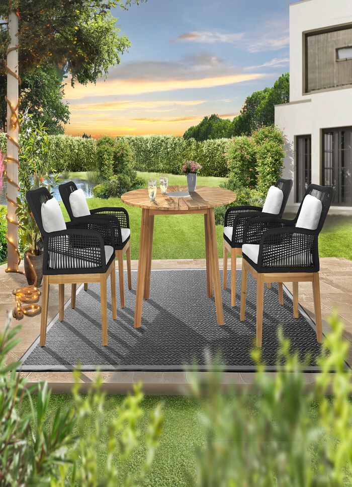 Br&uuml;cken und Teppiche f&uuml;r den Innen- und Au&szlig;enbereich 