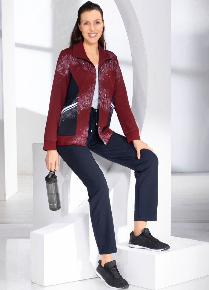 Freizeitanzug mit aufgesetzten Taschen 