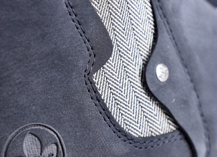 Rieker, modische Damen-Boots, Weite G, mit Reißverschluss DUNKELBLAU