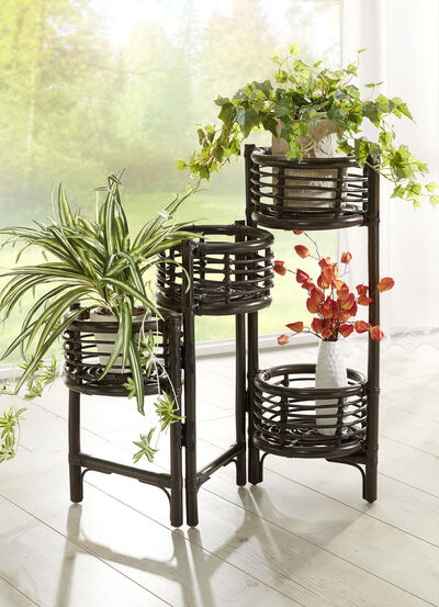 Blumenständer aus Rattangeflecht 