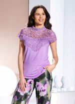 Shirt mit aufwendiger Spitzenverarbeitung in 2 Farben 