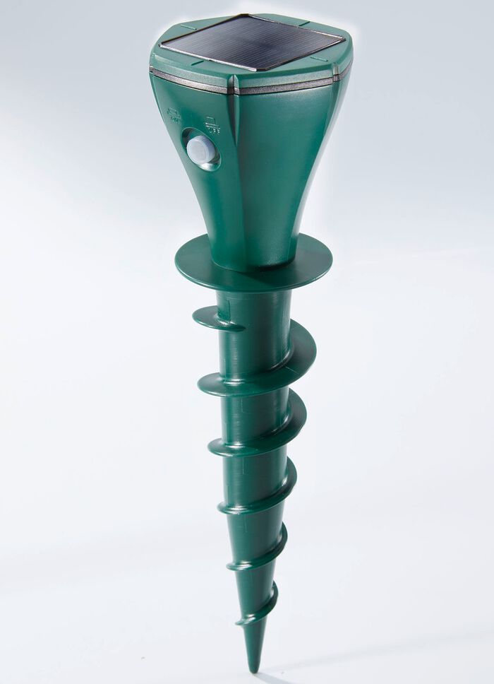 Maulwurfvertreiber mit Erdbohrer 