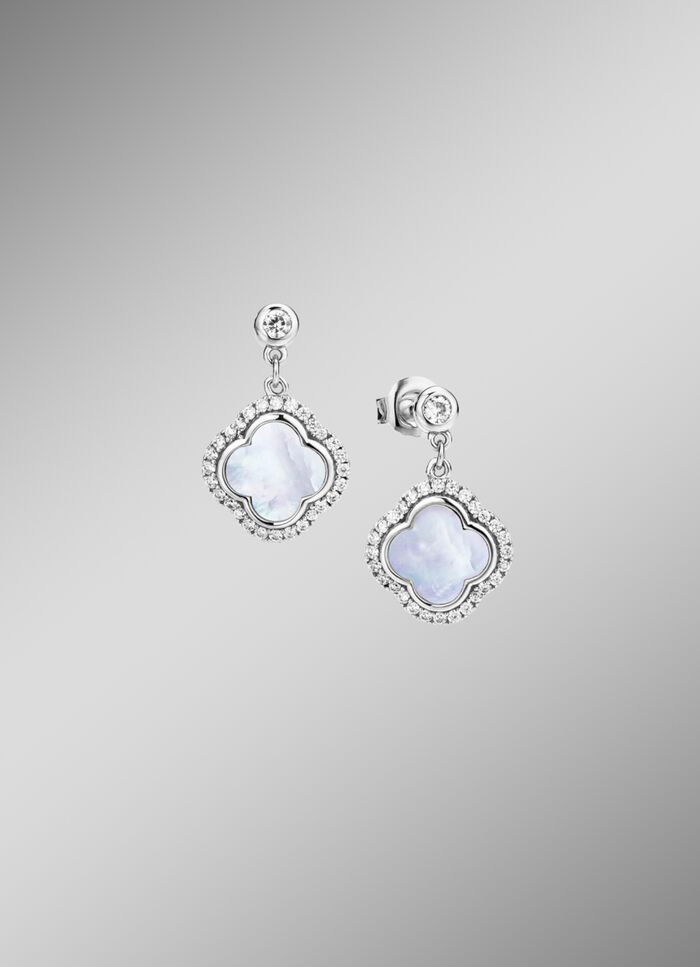 Kleeblatt-Ohrstecker aus Silber und Perlmutt 