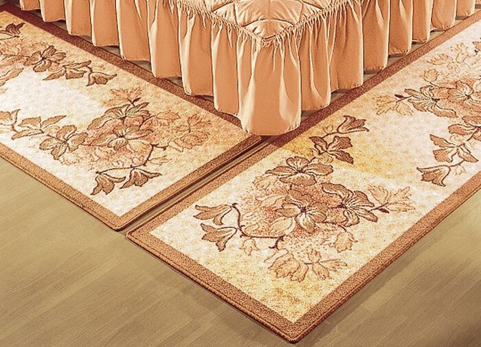 Bettumrandung mit beschichteter R&uuml;ckseite 