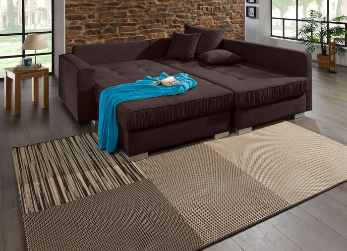 Ansprechende Polsterecke mit Hocker BRAUN