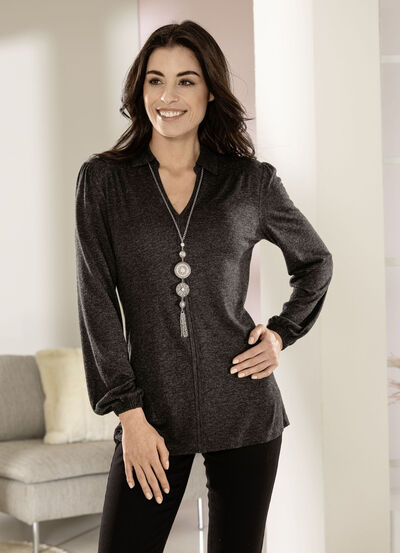 Poloshirt mit Kräuselung im Schulterbereich 