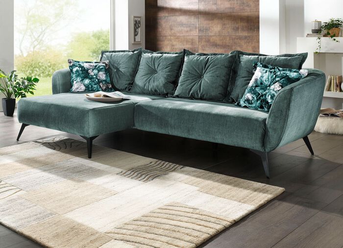 Frei im Raum aufstellbare Polsterecke mit Dekokissen GR&Uuml;N