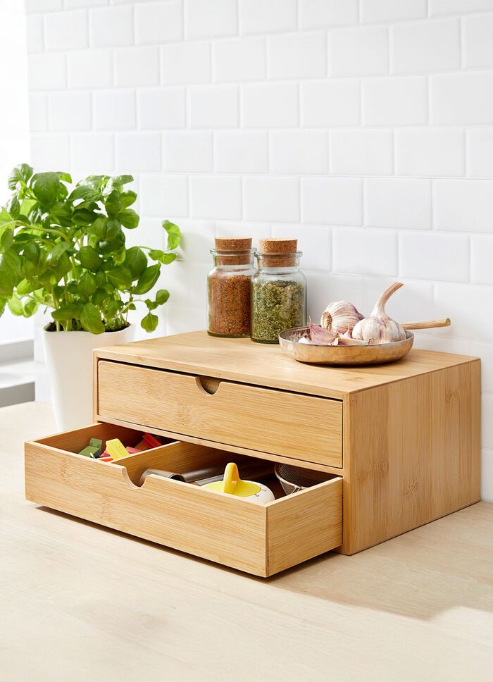 Schubladen-Schränkchen aus Bambus 