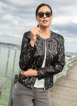 Kurzjacke mit einer geschmeidigen Haptik 