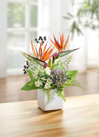 Strelitzien-Gesteck im Keramiktopf 