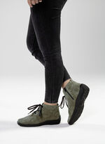 Waldläufer, bequeme Damen-Boots, Winterschuhe, Weite H, mit herausnehmbarem Fußbett KHAKI