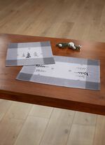 Tisch- und Raumdekoration in Leinenoptik 