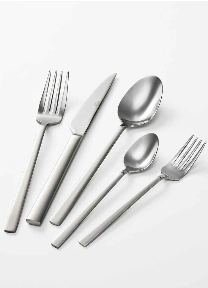 Teilsatiniertes Menübesteck aus Edelstahl 