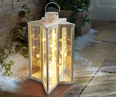 Weihnachtsdeko für außen: hübsche Gartendeko für besinnliche Weihnachten