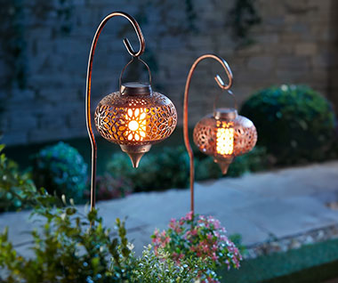Hübsche Lichtobjekte für den Garten: Jetzt online bestellen!
